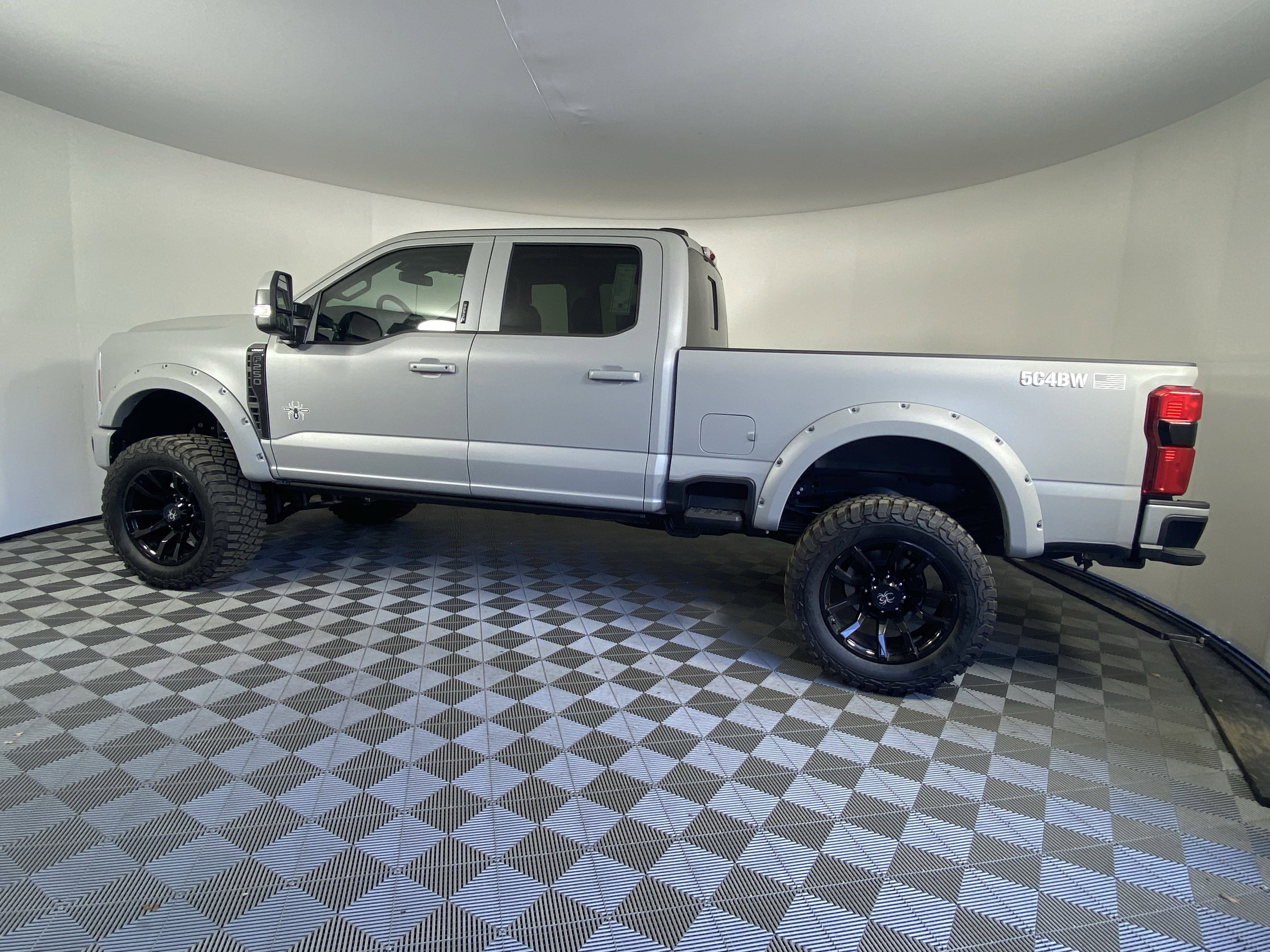 New 2024 Ford F250 Lariat w/ Lariat Ultimate Package video 2