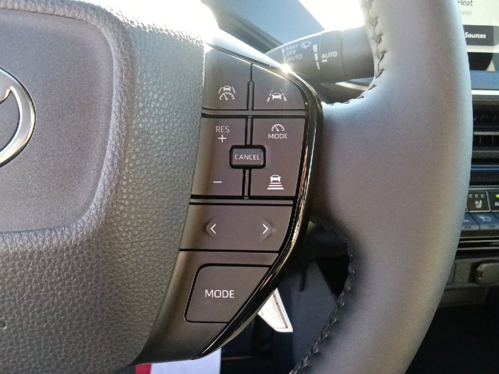 New 2026 Toyota Prius Limited image 19