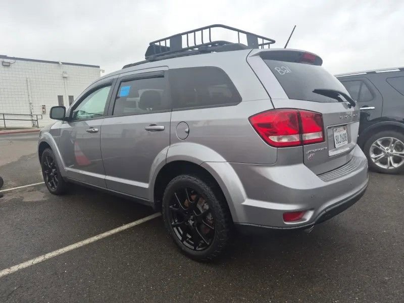 Used 2018 Dodge Journey GT w/ Nav & Sun Group AWD/4WD image 2