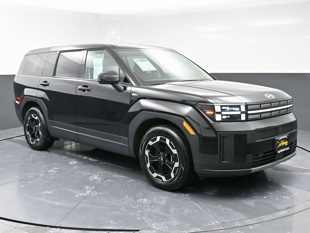 Used 2024 Hyundai Santa Fe SE image 3