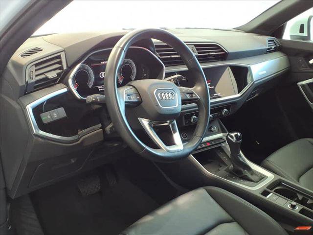 Used 2023 Audi Q3 2.0T Premium Plus w/ Premium Plus Package AWD/4WD image 9