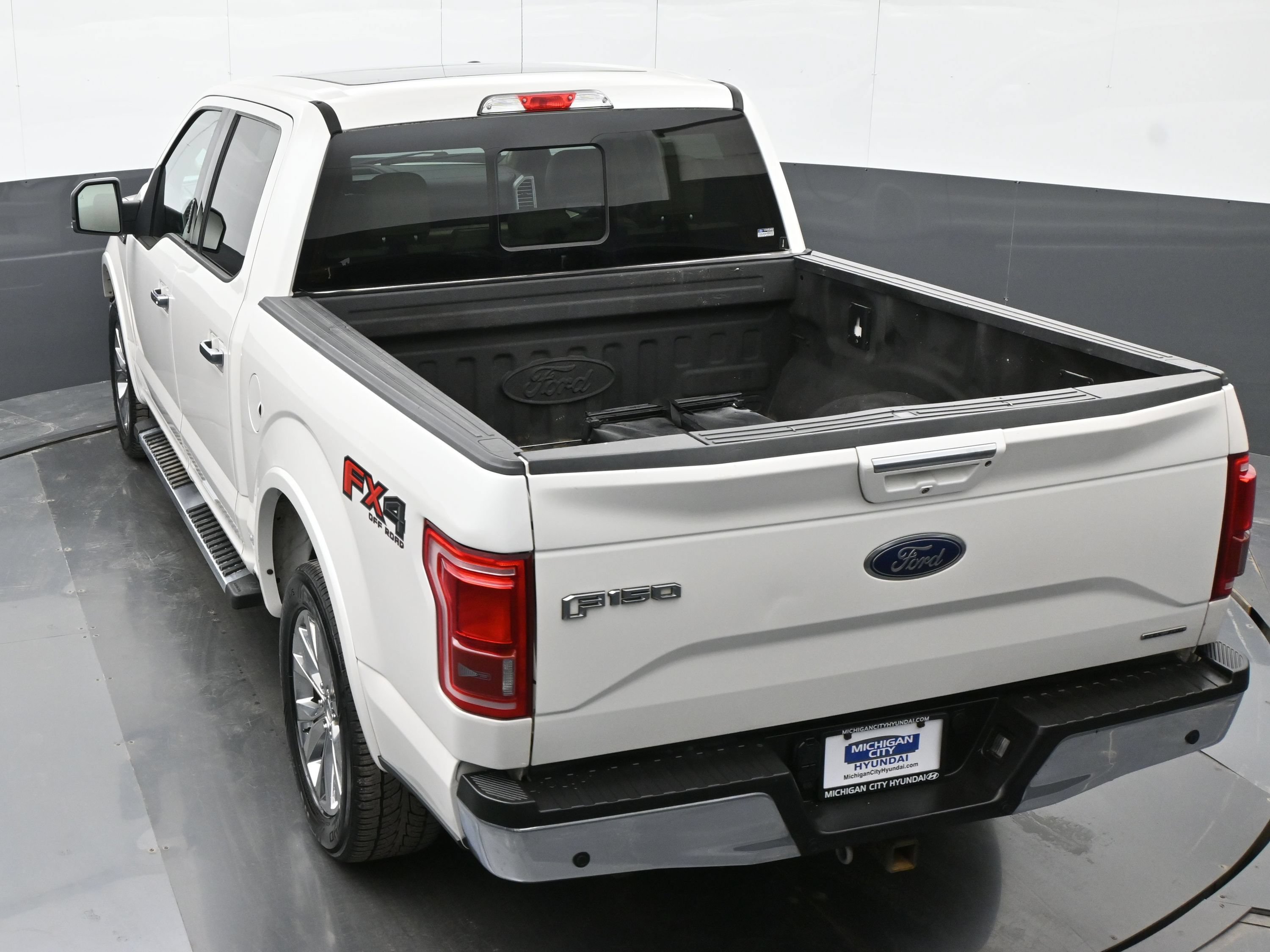 Used 2016 Ford F150 Lariat AWD/4WD image 38