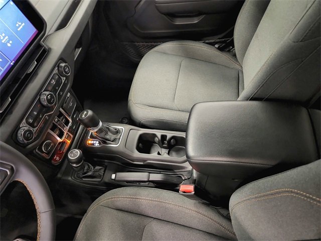Used 2024 Jeep Wrangler Unlimited image 21