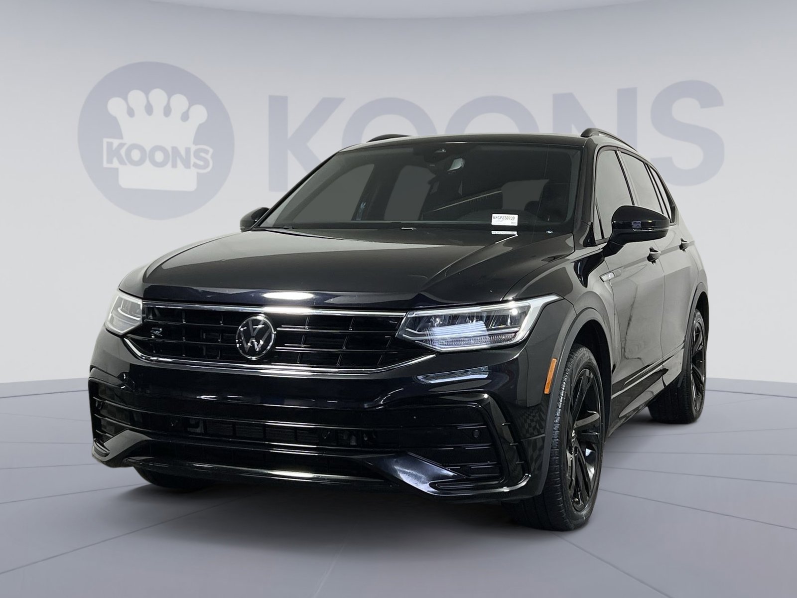 Used 2023 Volkswagen Tiguan SE R-Line
