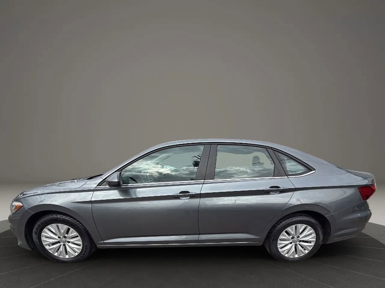 Used 2019 Volkswagen Jetta S w/ Driver Assistance Package image 8