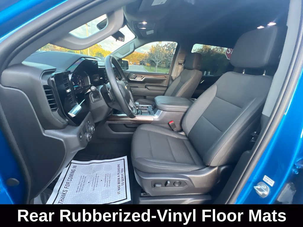 Used 2024 Chevrolet Silverado 1500 LT RWD image 32