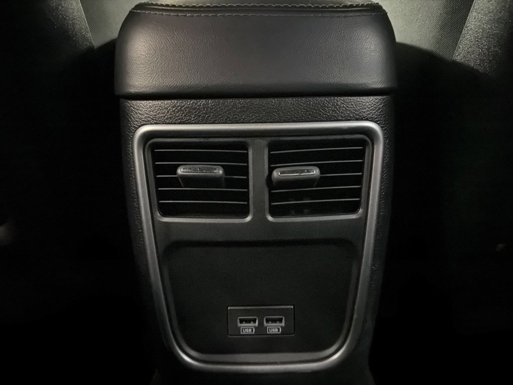 Used 2019 Dodge Charger SXT image 23