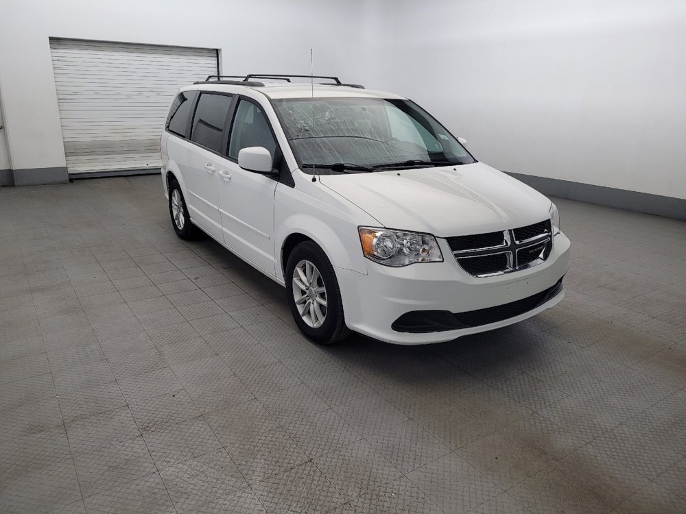 Used 2015 Dodge Grand Caravan SXT w/ Rear Park Assist Package FWD image 13