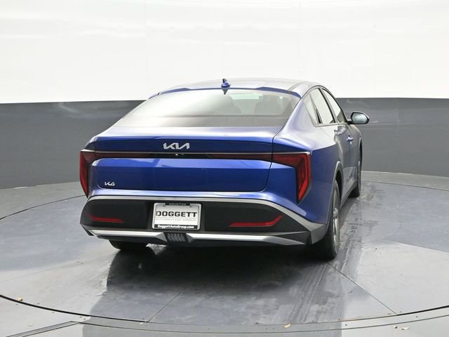 Used 2025 Kia K4 LXS image 11