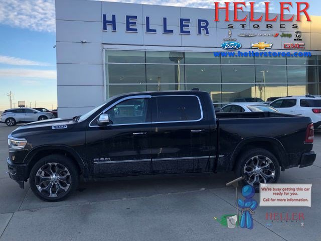 Used 2022 RAM 1500 Limited w/ Body Color Bumper Group image 1