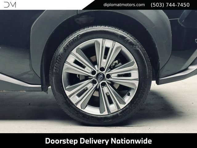 Used 2025 Subaru Solterra AWD/4WD image 41
