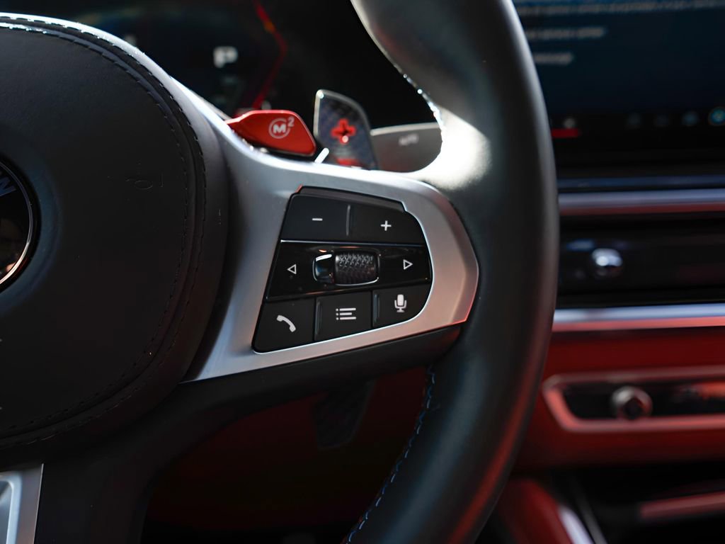 Used 2025 BMW X6 M Competition w/ Executive Package image 22