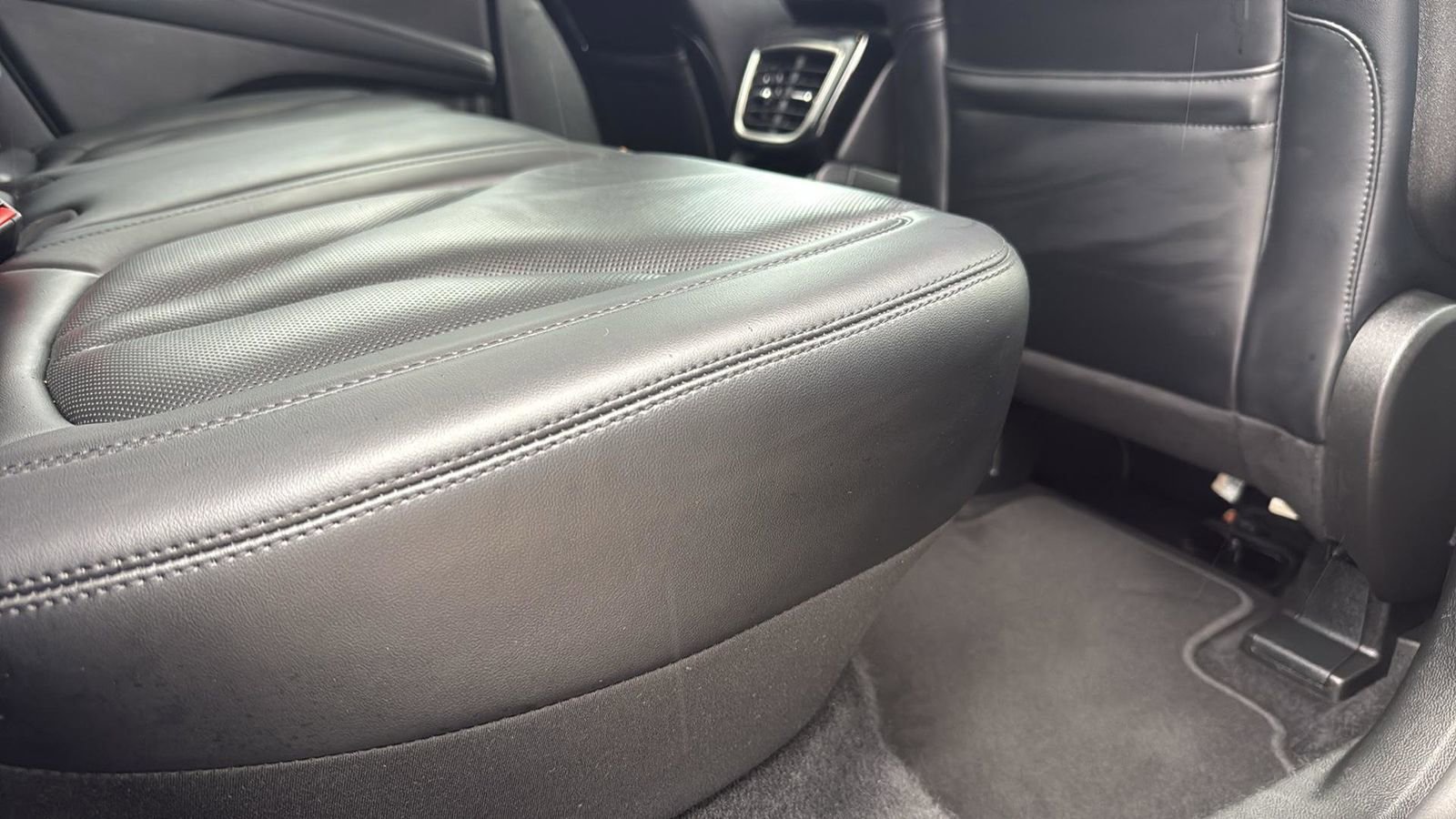 Used 2022 Lincoln Nautilus Reserve w/ Equipment Group 201A image 27