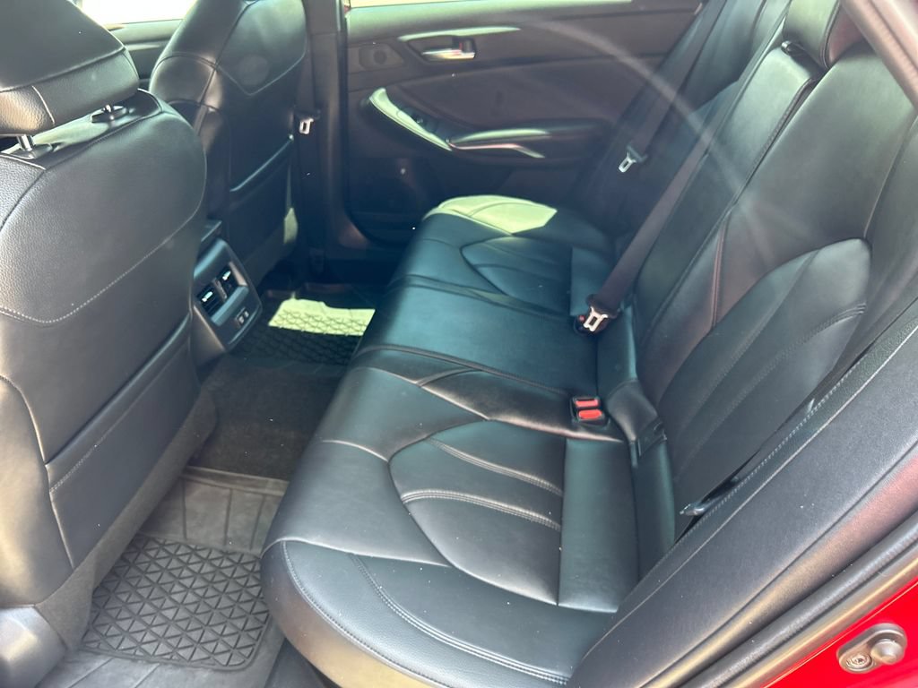 Certified 2021 Toyota Avalon XLE FWD image 26
