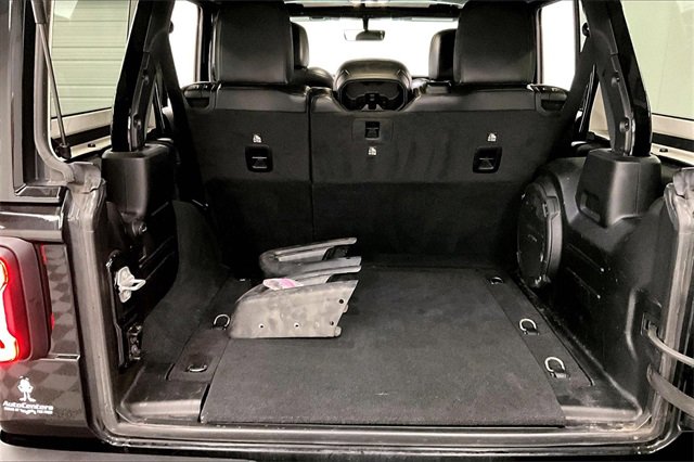 Used 2022 Jeep Wrangler Unlimited Rubicon w/ Xtreme Recon 35" Tire Package image 33