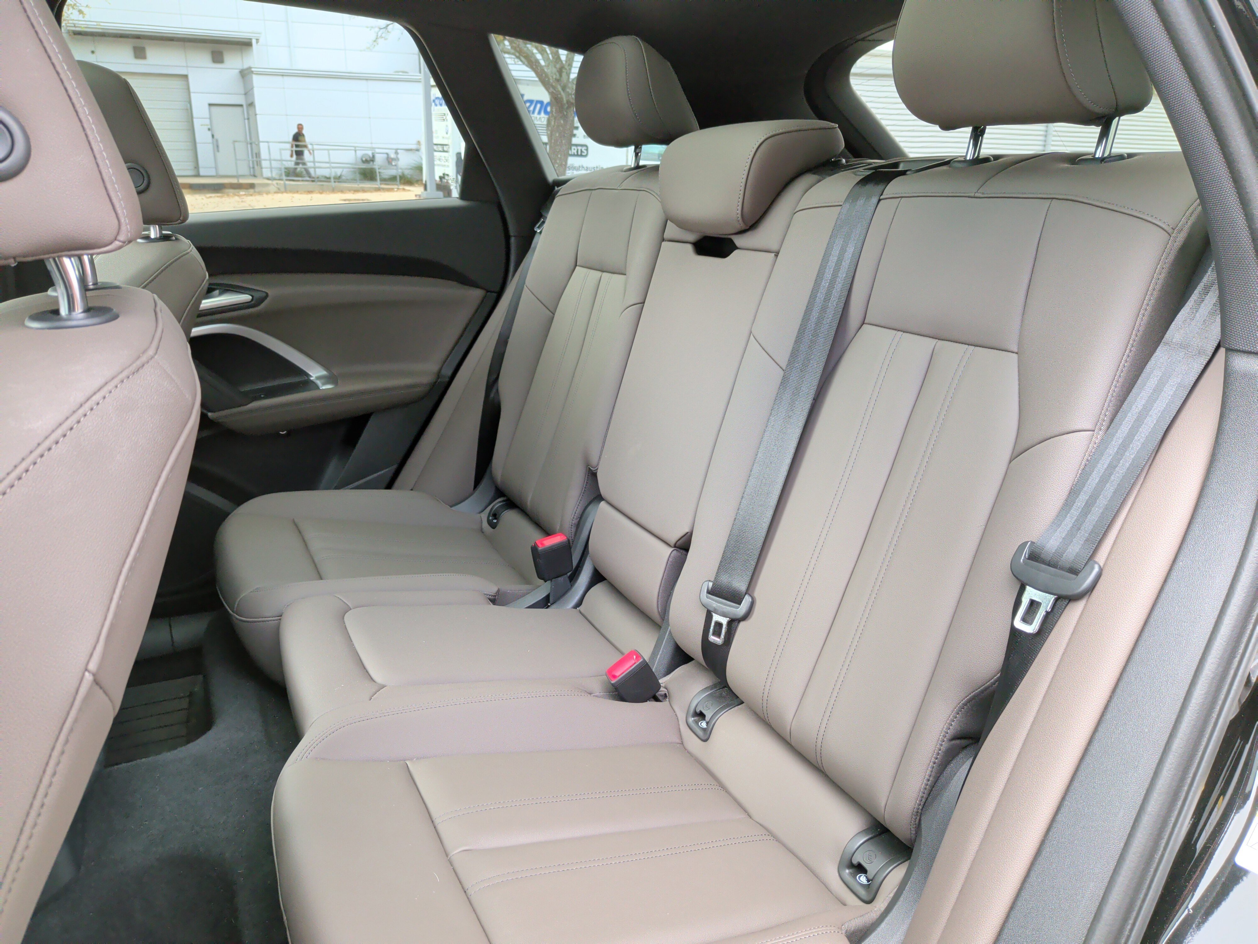 Certified 2025 Audi Q5 Premium w/ Convenience Package AWD/4WD image 33