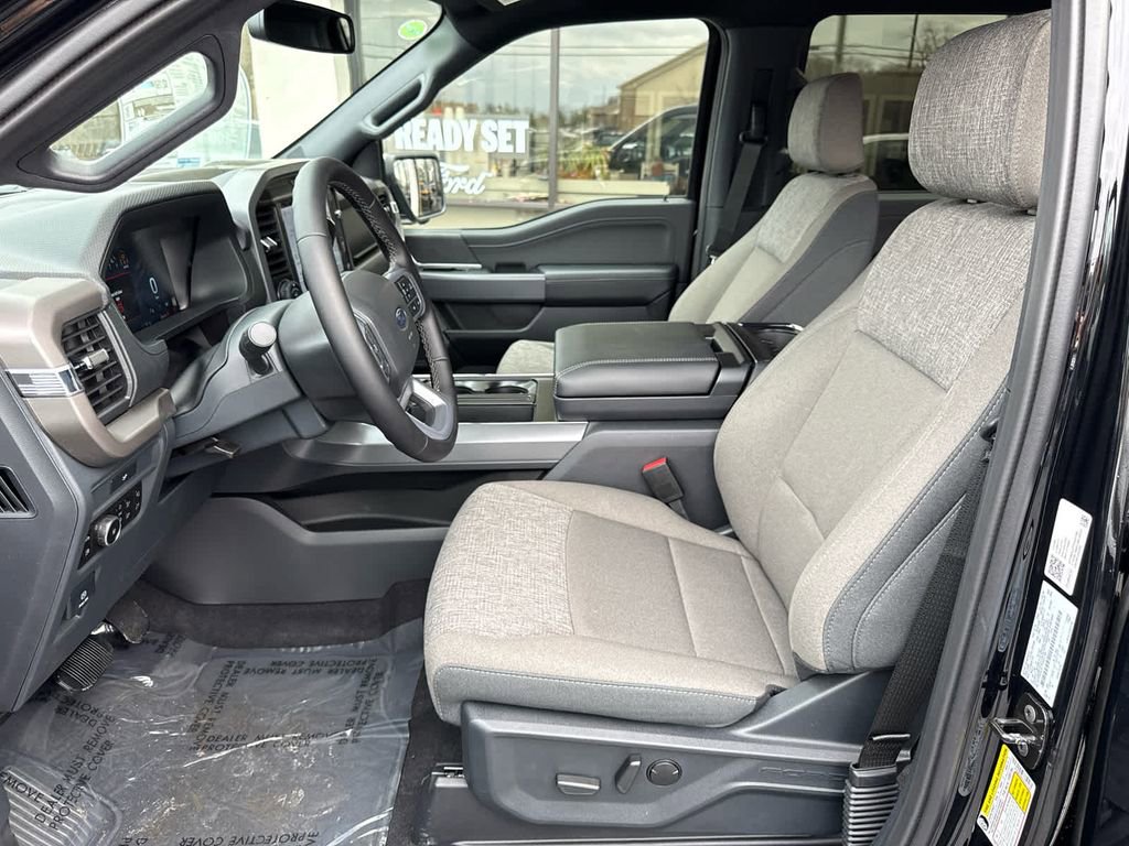 New 2026 Ford F150 XLT w/ Equipment Group 302A MID image 22