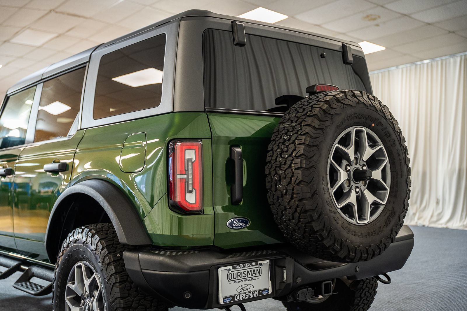 Used 2024 Ford Bronco Badlands AWD/4WD image 5