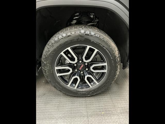 New 2026 GMC Sierra 1500 AT4 w/ AT4 Premium Package AWD/4WD image 47