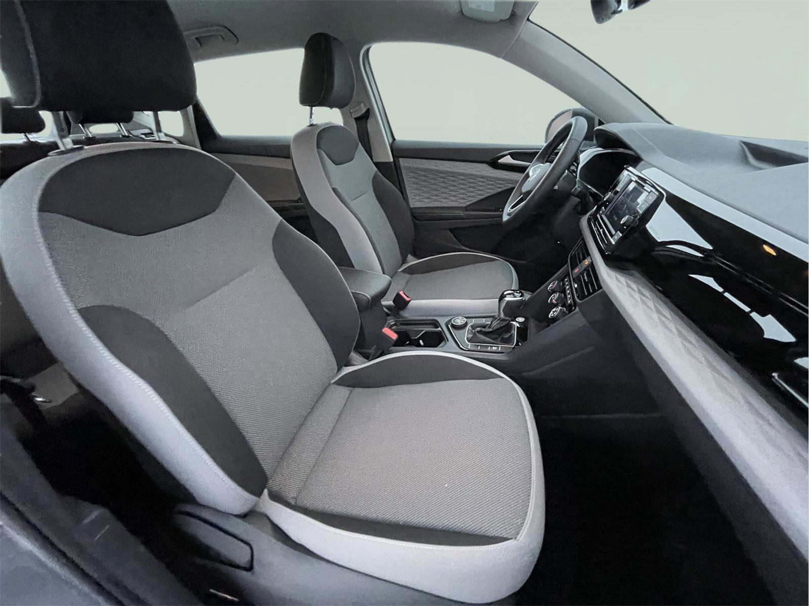 Used 2024 Volkswagen Taos S image 21