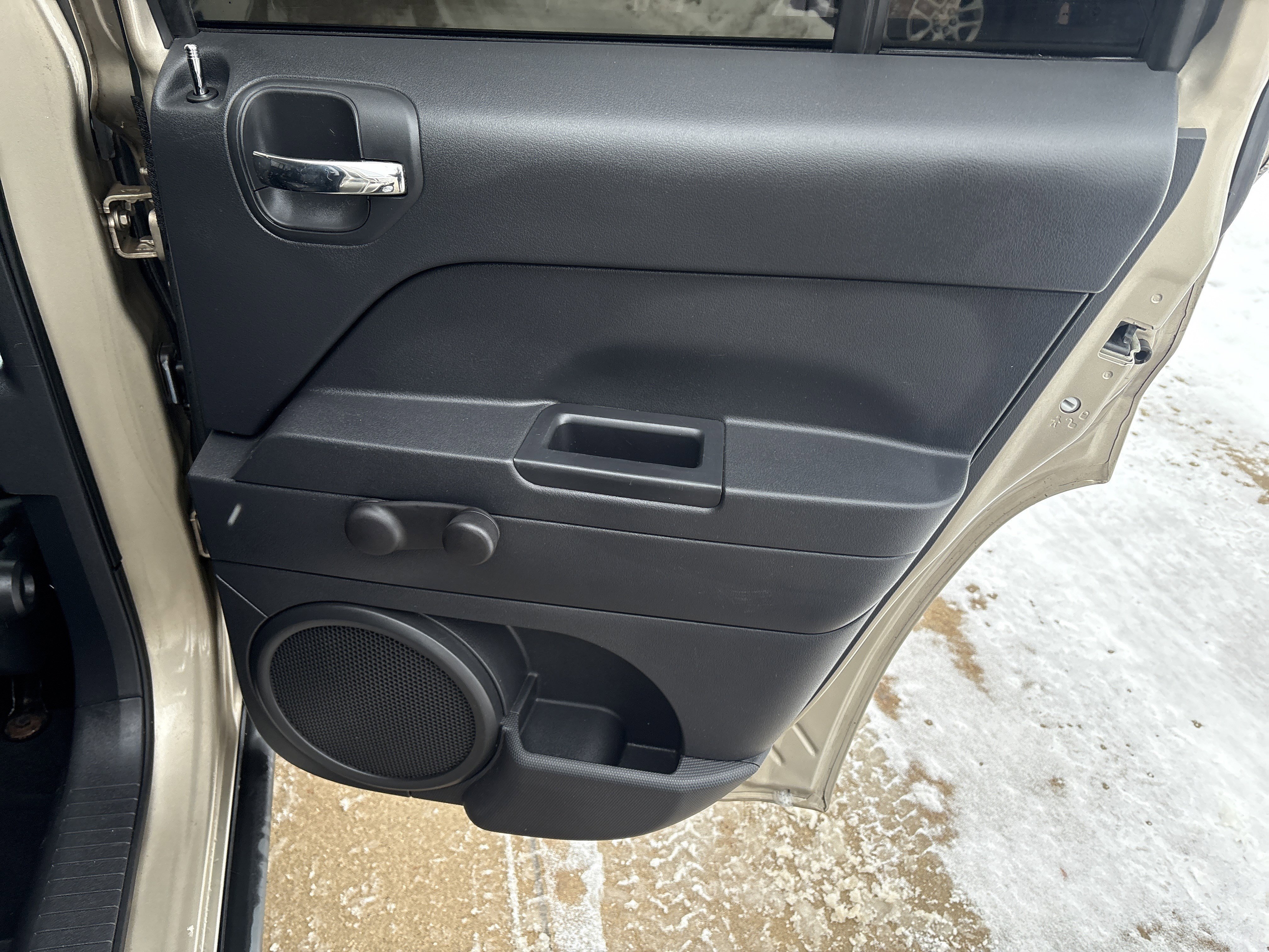 Used 2009 Jeep Patriot Sport image 15