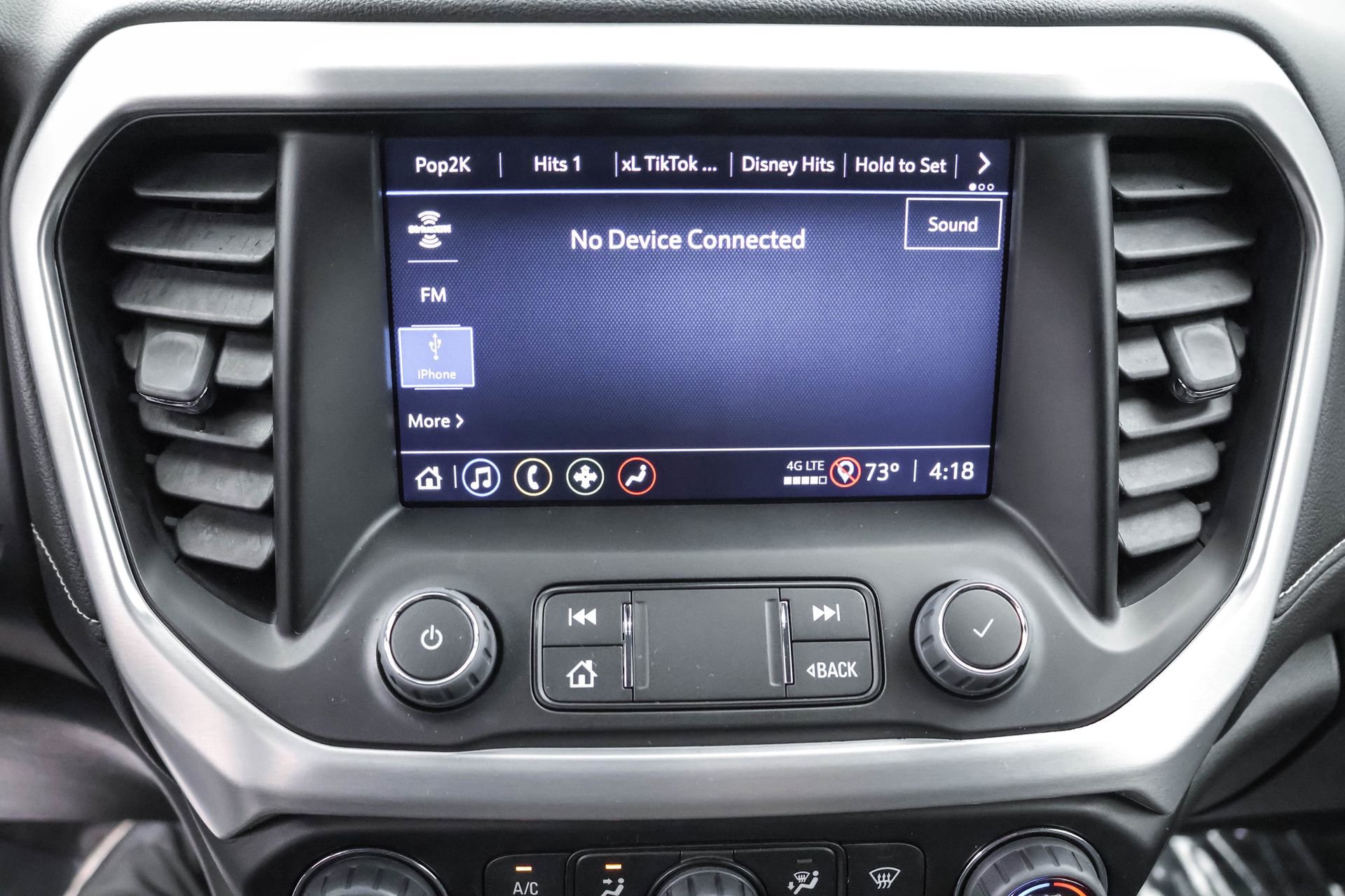 Used 2023 GMC Acadia SLE w/ Driver Convenience Package image 22