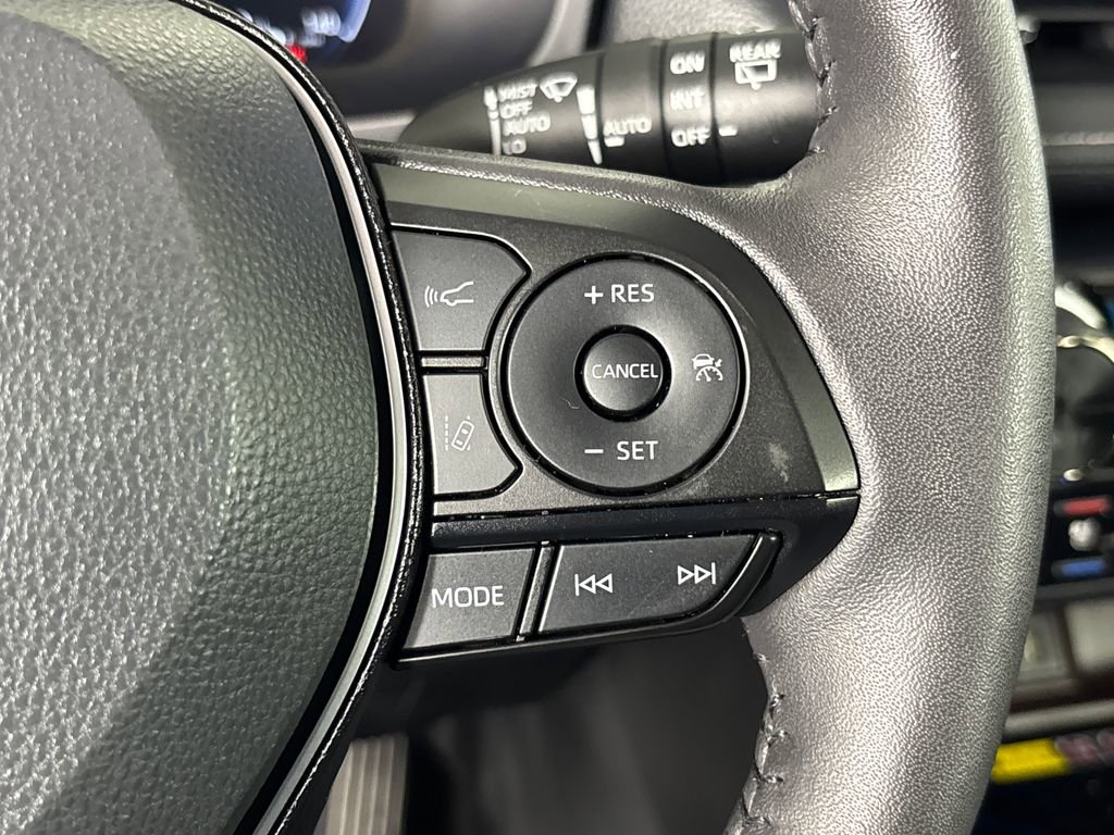 Certified 2025 Toyota RAV4 Limited w/ Advanced Technology Package image 15