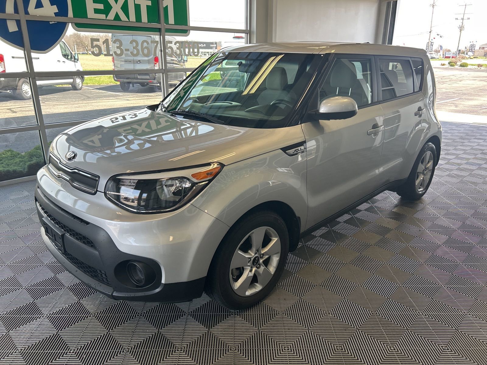 Used 2018 Kia Soul FWD image 3