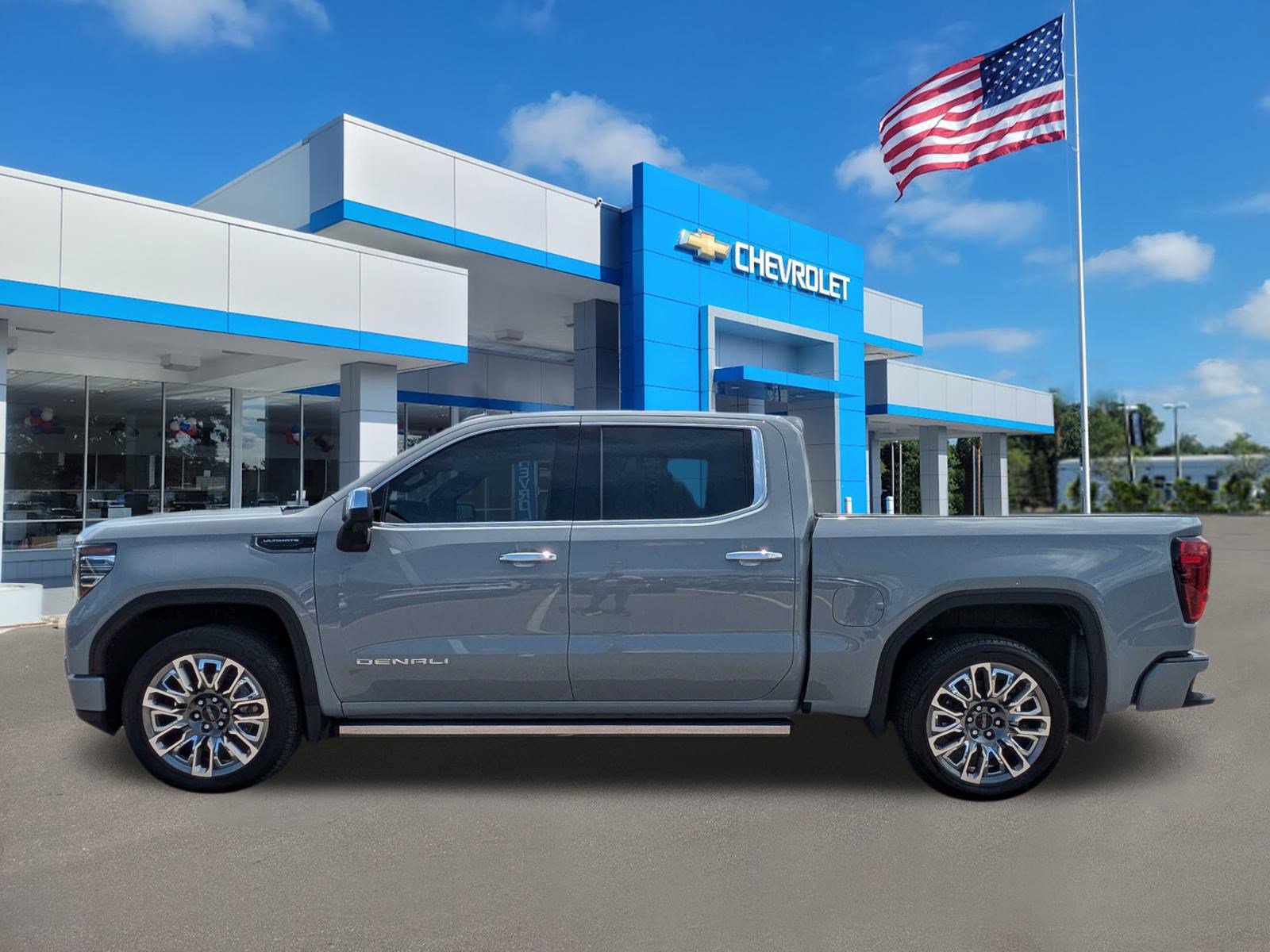 Used 2025 GMC Sierra 1500 Denali Ultimate AWD/4WD image 6