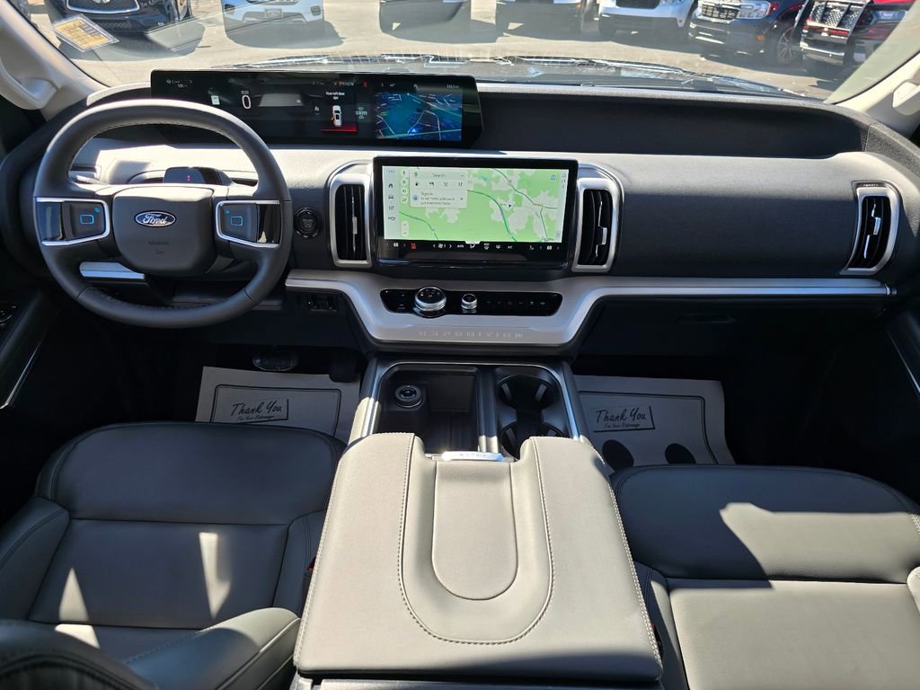 New 2026 Ford Expedition Active RWD image 3