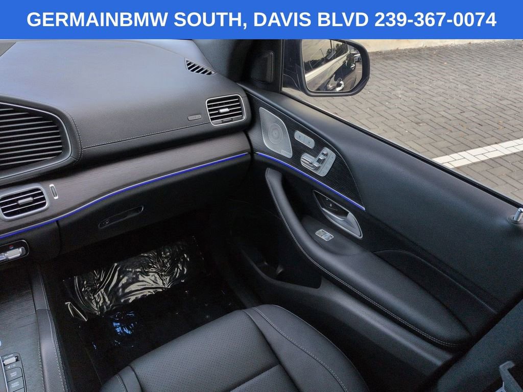 Used 2025 Mercedes-Benz GLS 450 4MATIC image 18