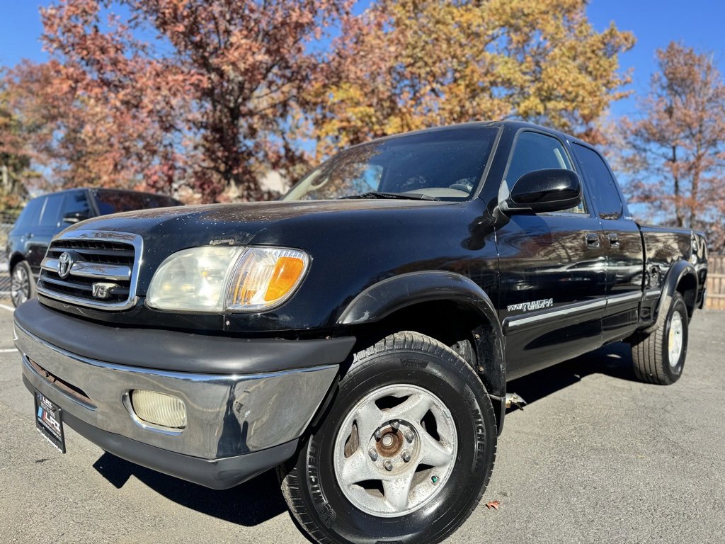 Used 2000 Toyota Tundra Limited image 2