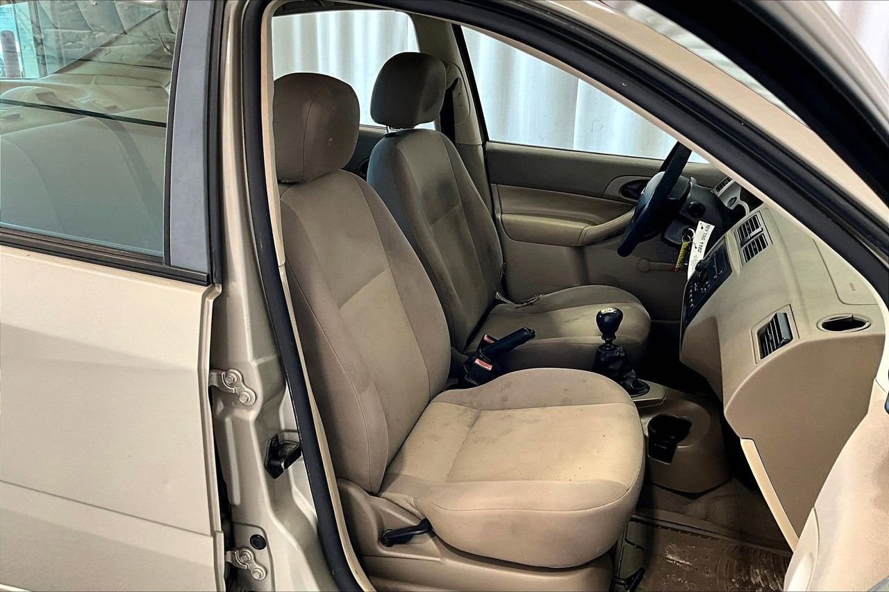 Used 2007 Ford Focus SE image 15