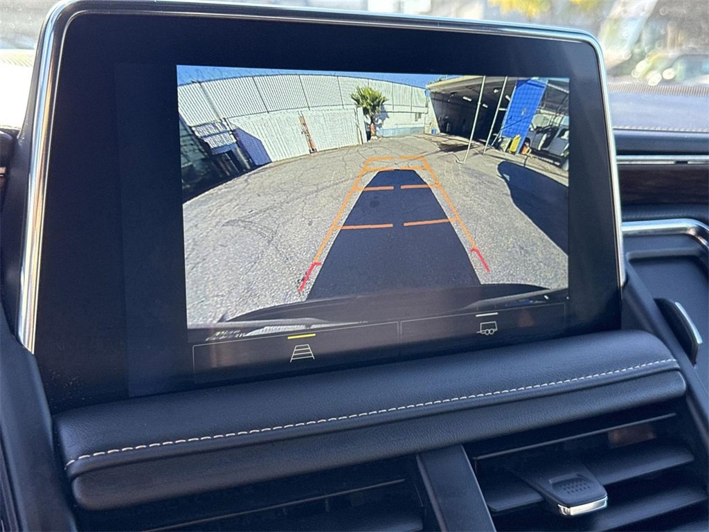 Used 2024 Chevrolet Suburban Premier image 13