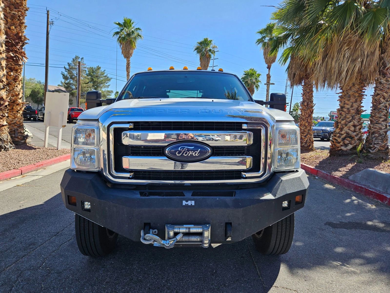 Used 2016 Ford F350 XLT w/ XLT Value Package AWD/4WD image 2