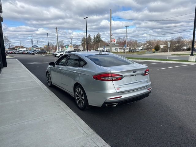 Used 2019 Ford Fusion SE AWD/4WD image 6