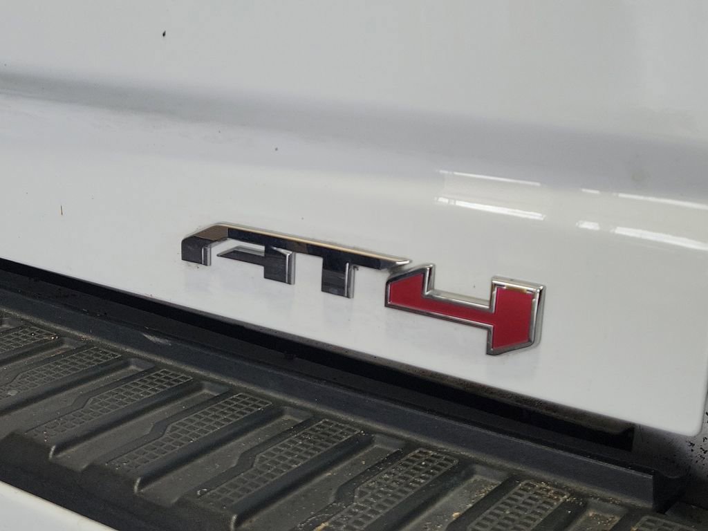 Used 2024 GMC Sierra 2500 AT4 w/ AT4 Premium Plus Package AWD/4WD image 7