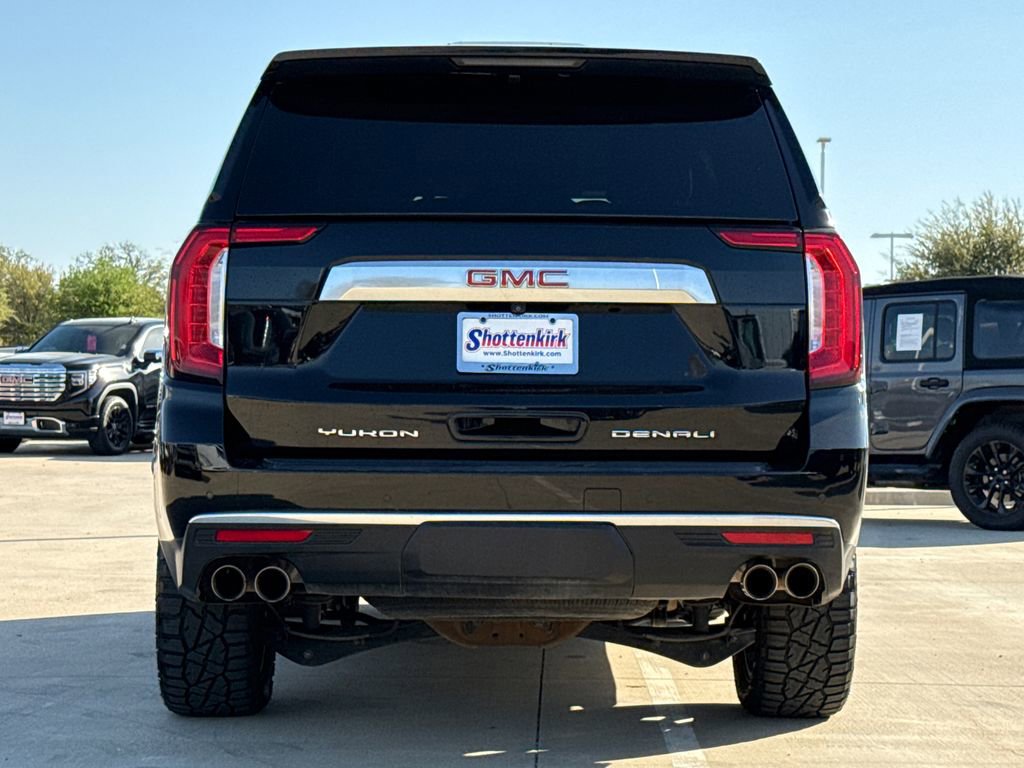 Used 2023 GMC Yukon Denali image 8