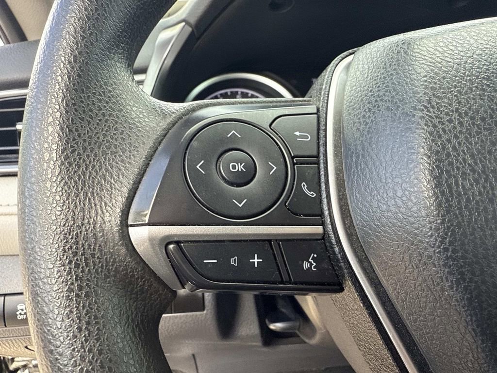 Used 2024 Toyota Camry LE image 30