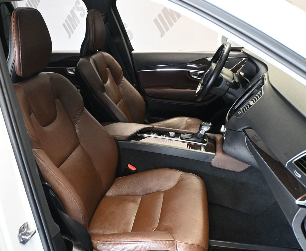 Used 2019 Volvo XC90 T6 Momentum w/ Advanced Package AWD/4WD image 17