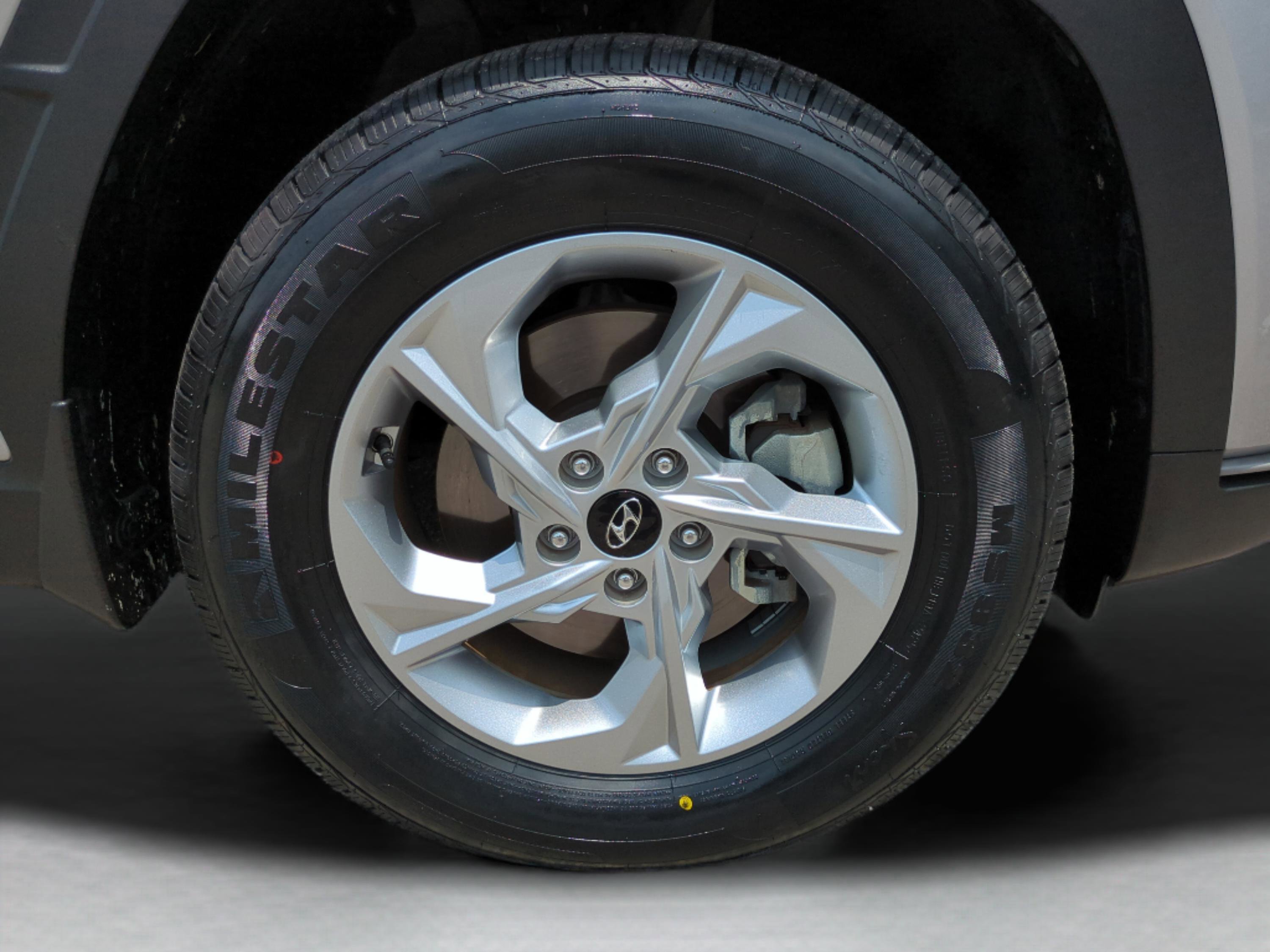 Certified 2023 Hyundai Tucson SEL AWD/4WD image 10