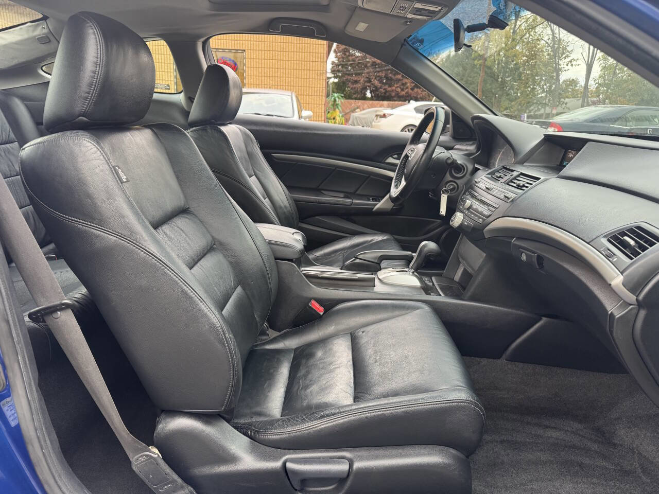 Used 2011 Honda Accord EX-L image 27