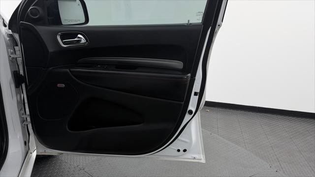 Used 2018 Dodge Durango R/T w/ Technology Group RWD image 23