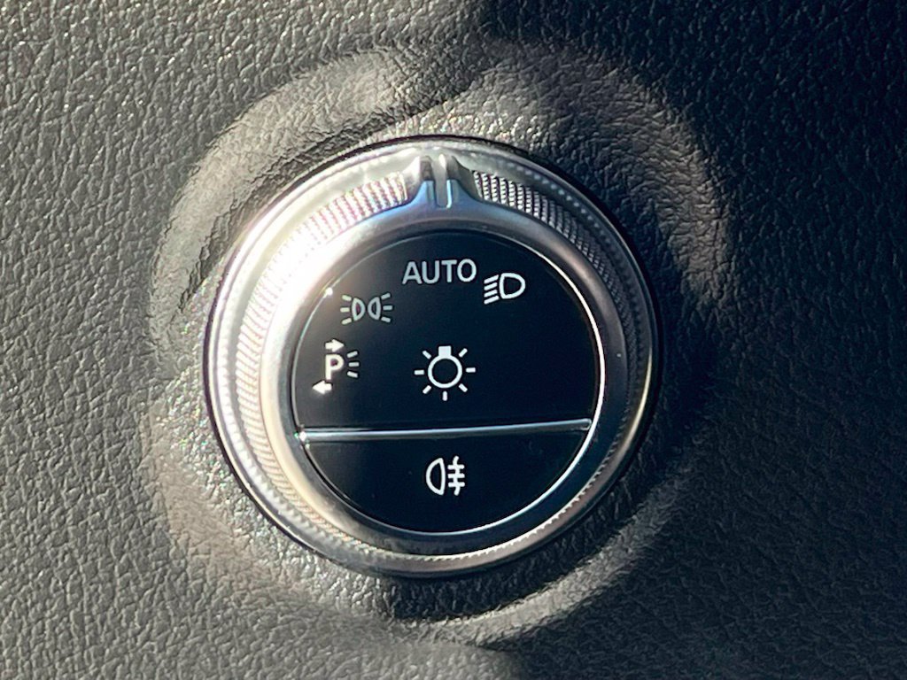 Certified 2023 Mercedes-Benz C 300 4MATIC Sedan image 36