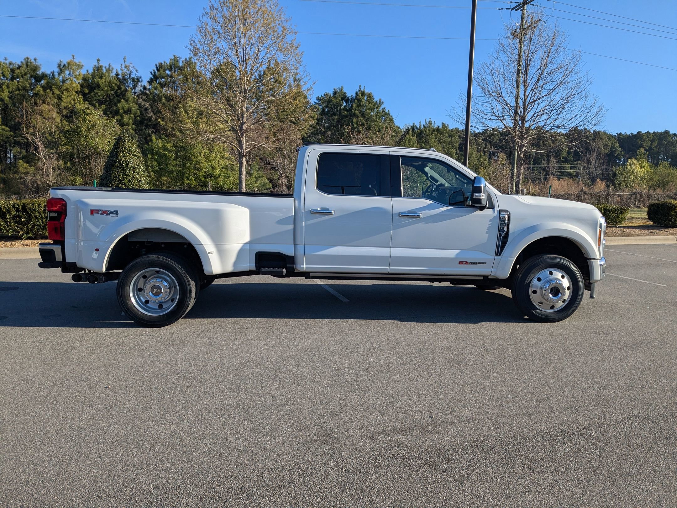 Used 2023 Ford F450 King Ranch w/ Chrome Package image 3