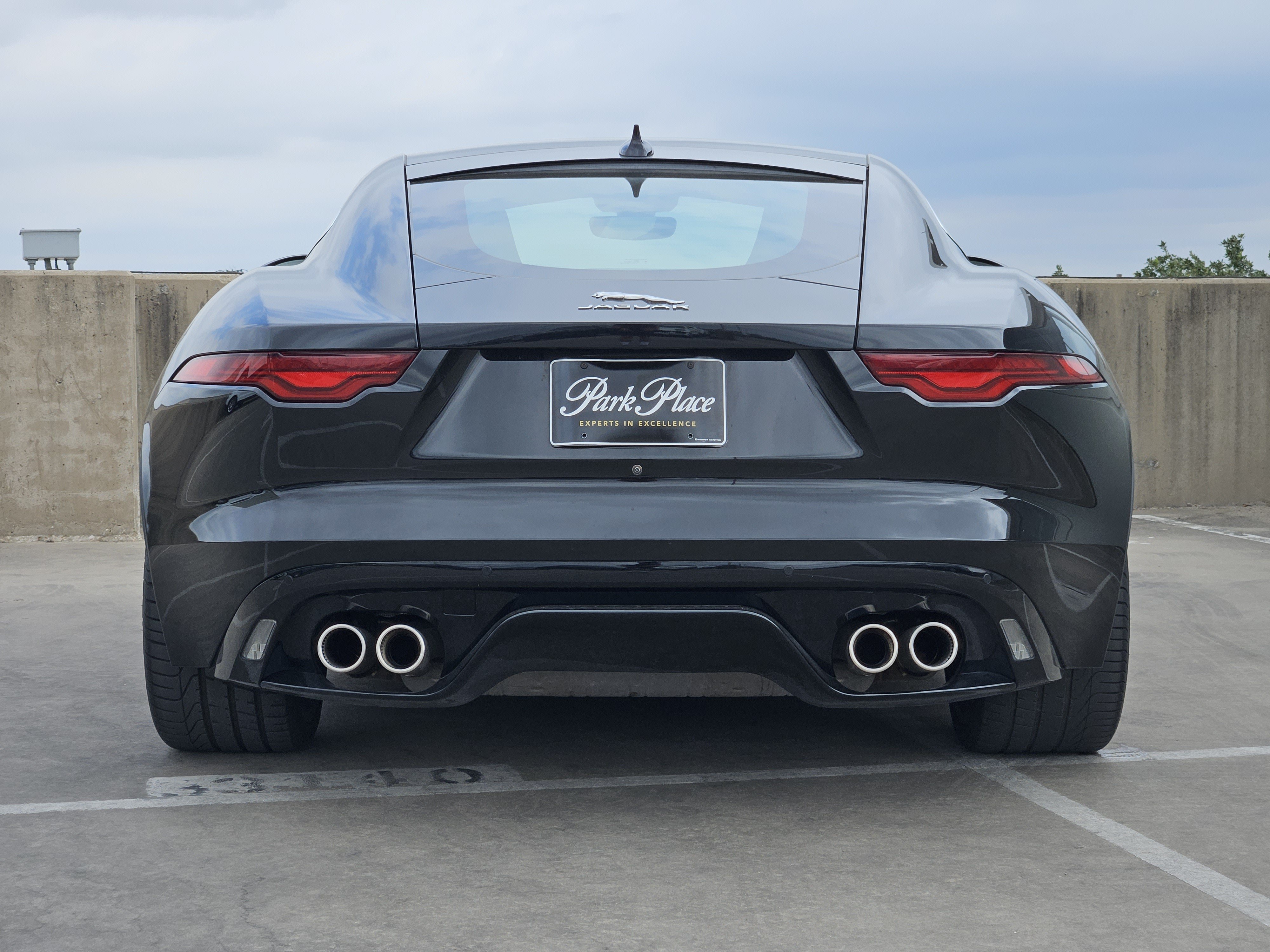 Used 2024 Jaguar F-TYPE R-Dynamic RWD image 7