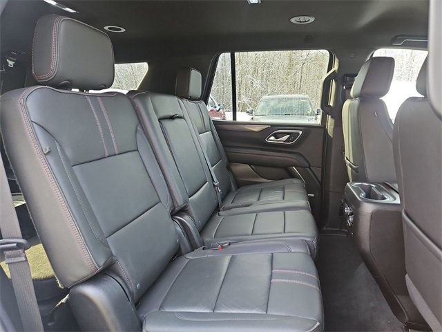 Used 2022 Chevrolet Tahoe RST w/ Luxury Package image 27