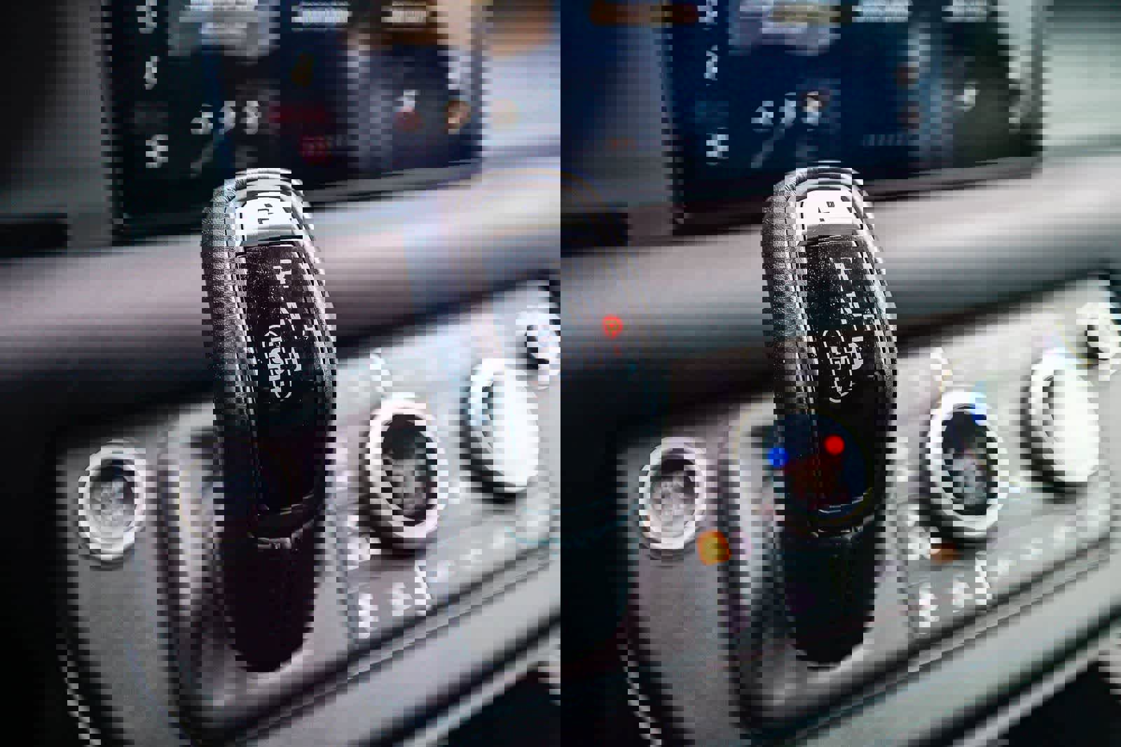 Used 2020 Land Rover Defender 110 S image 24