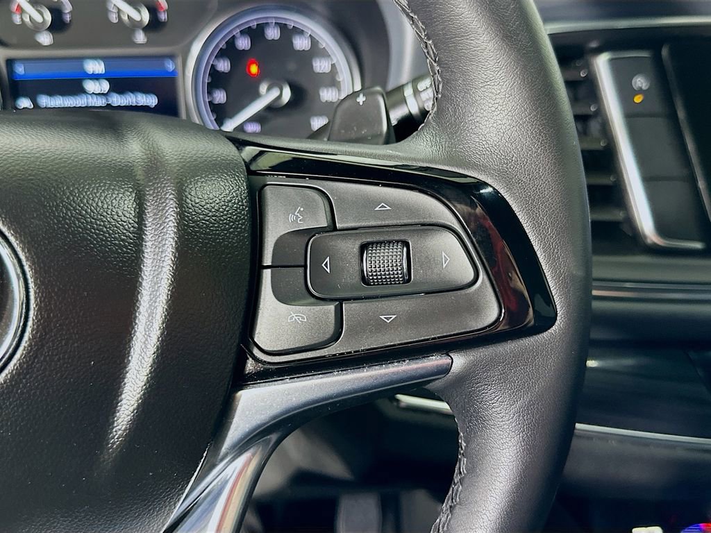 Used 2024 Buick Enclave Essence w/ Technology Package image 23
