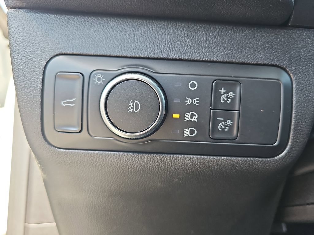 Used 2022 Ford Escape Titanium w/ Titanium Elite Package AWD/4WD image 26
